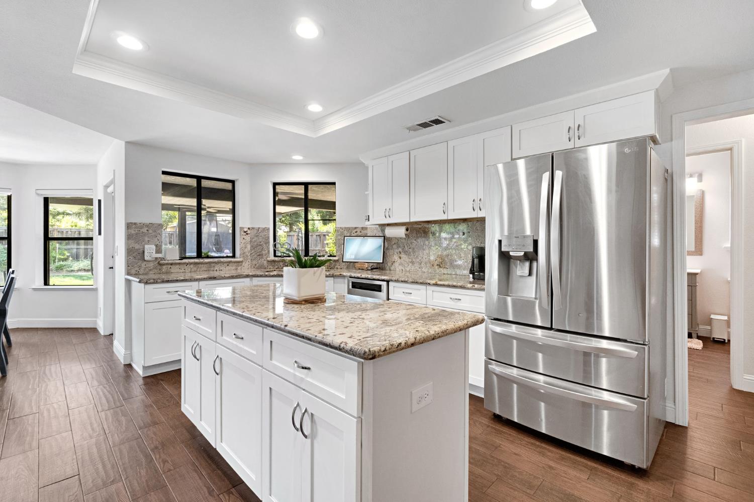 8814 N Spalding Ave, Fresno, CA 93720