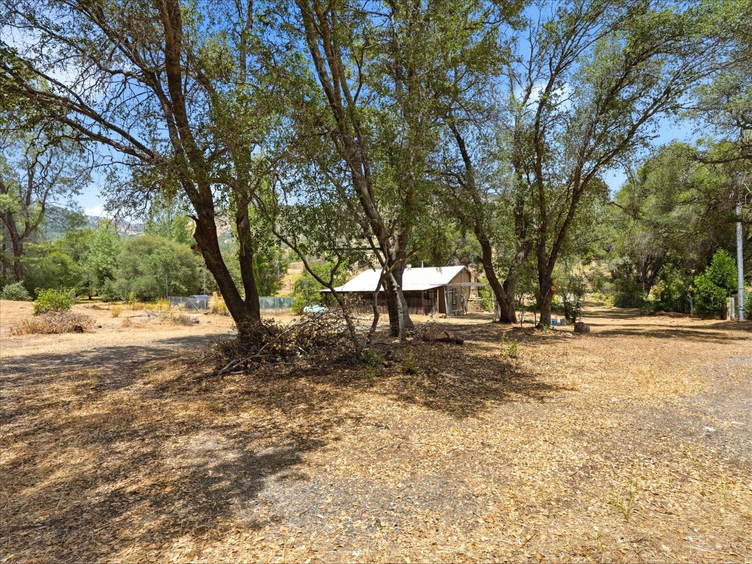 6103 School Ln, Mariposa, CA 95338