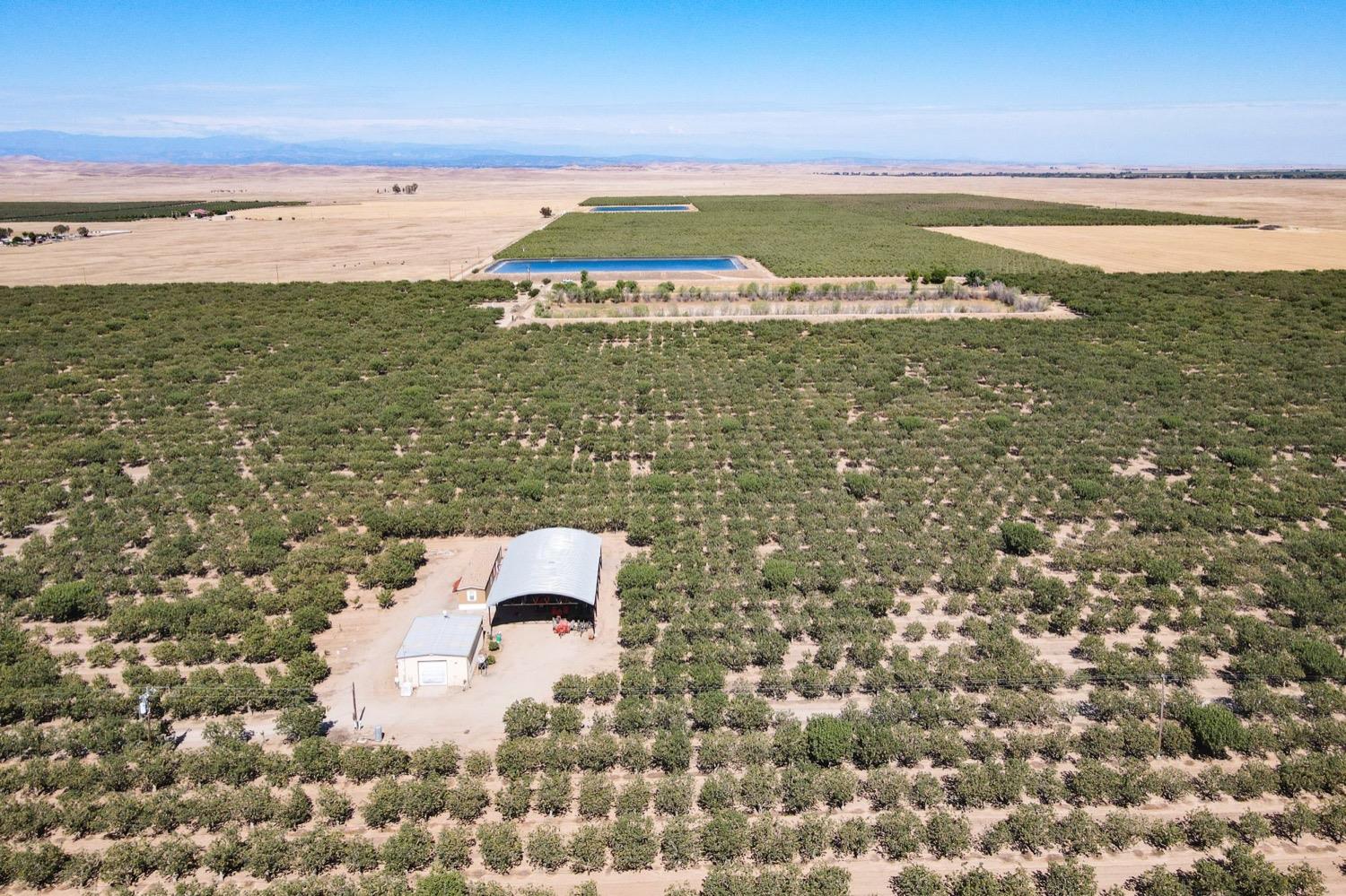 5529 S Baxter Rd, Legrand, CA 95333