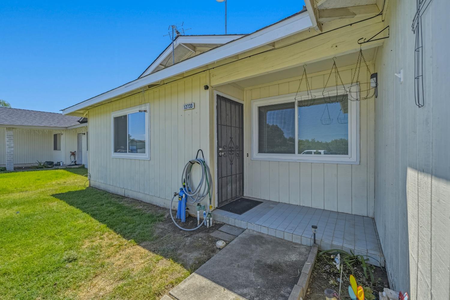 12733 Washington Ave, Le Grand, CA 95333