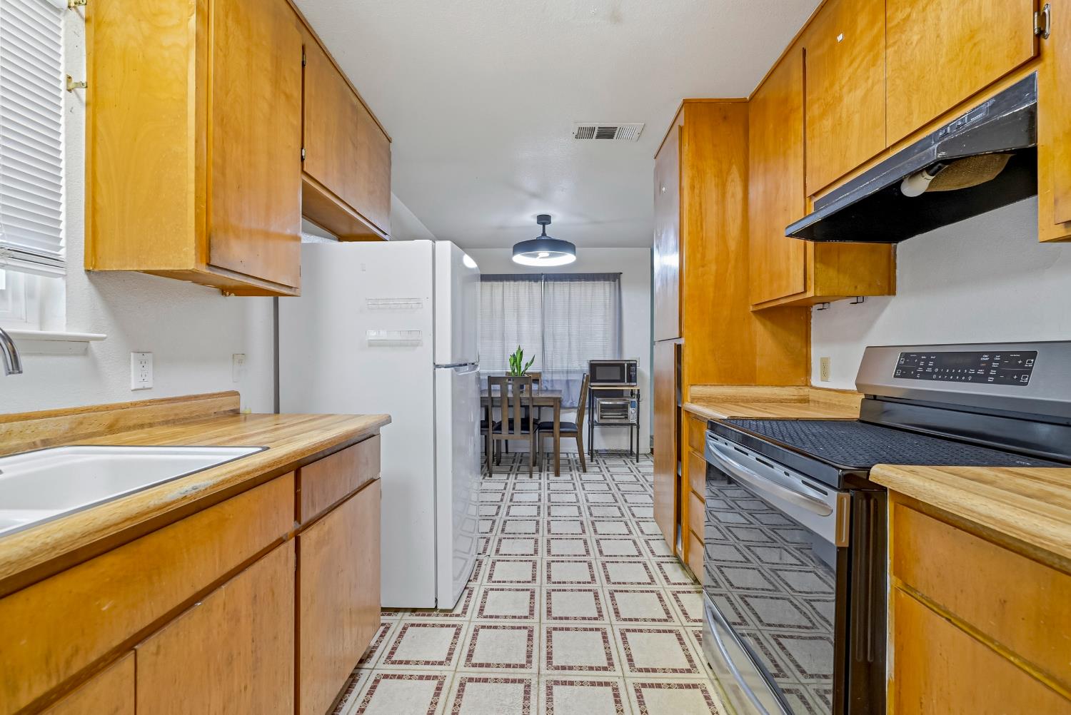 12733 Washington Ave, Le Grand, CA 95333