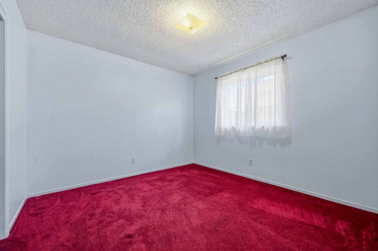 12733 Washington Ave, Le Grand, CA 95333