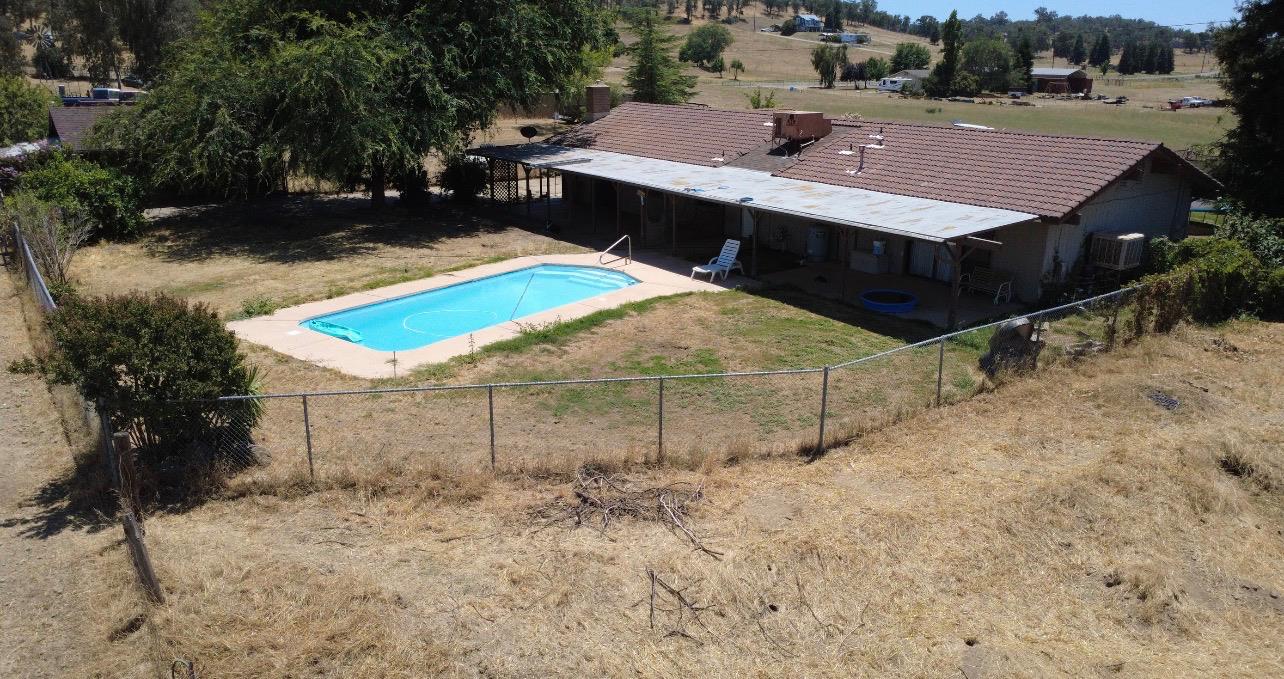 32644 Quail Ln, Yokuts Valley, CA 93675