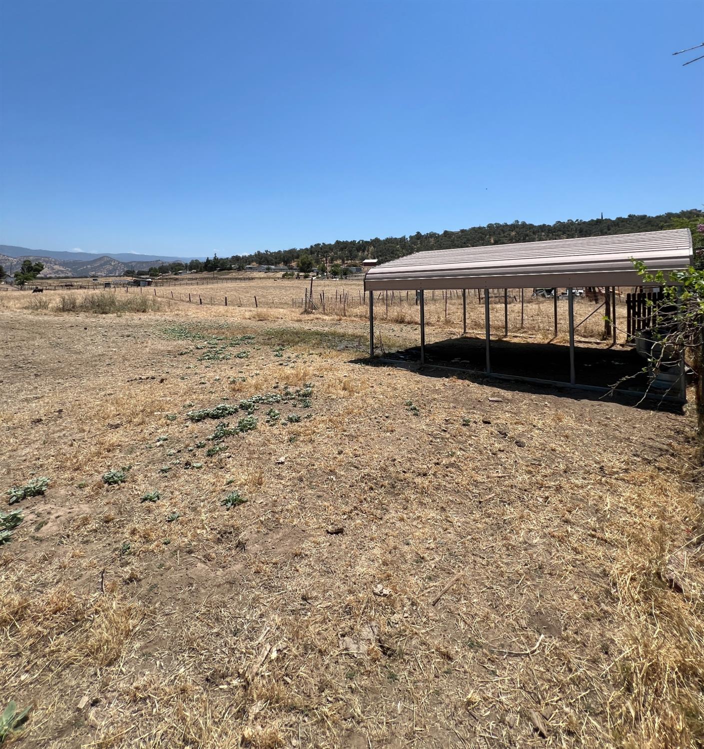32644 Quail Ln, Yokuts Valley, CA 93675