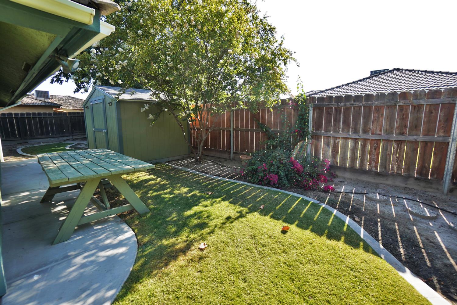 2479 Carter Way, Hanford, CA 93230