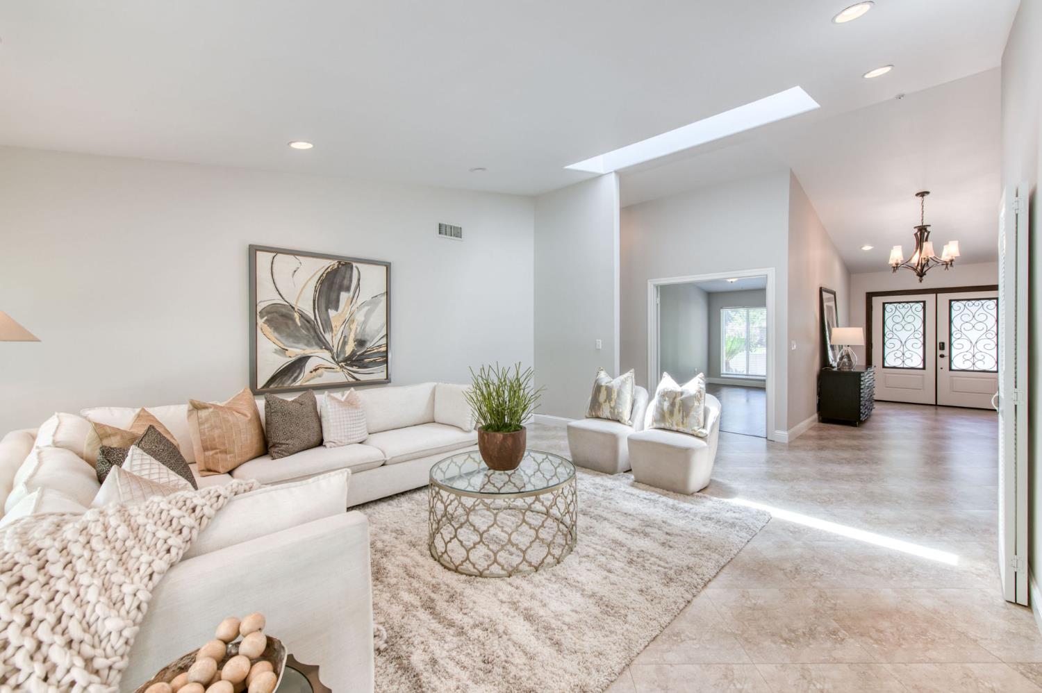 2510 W San Ramon Ave, Fresno, CA 93711