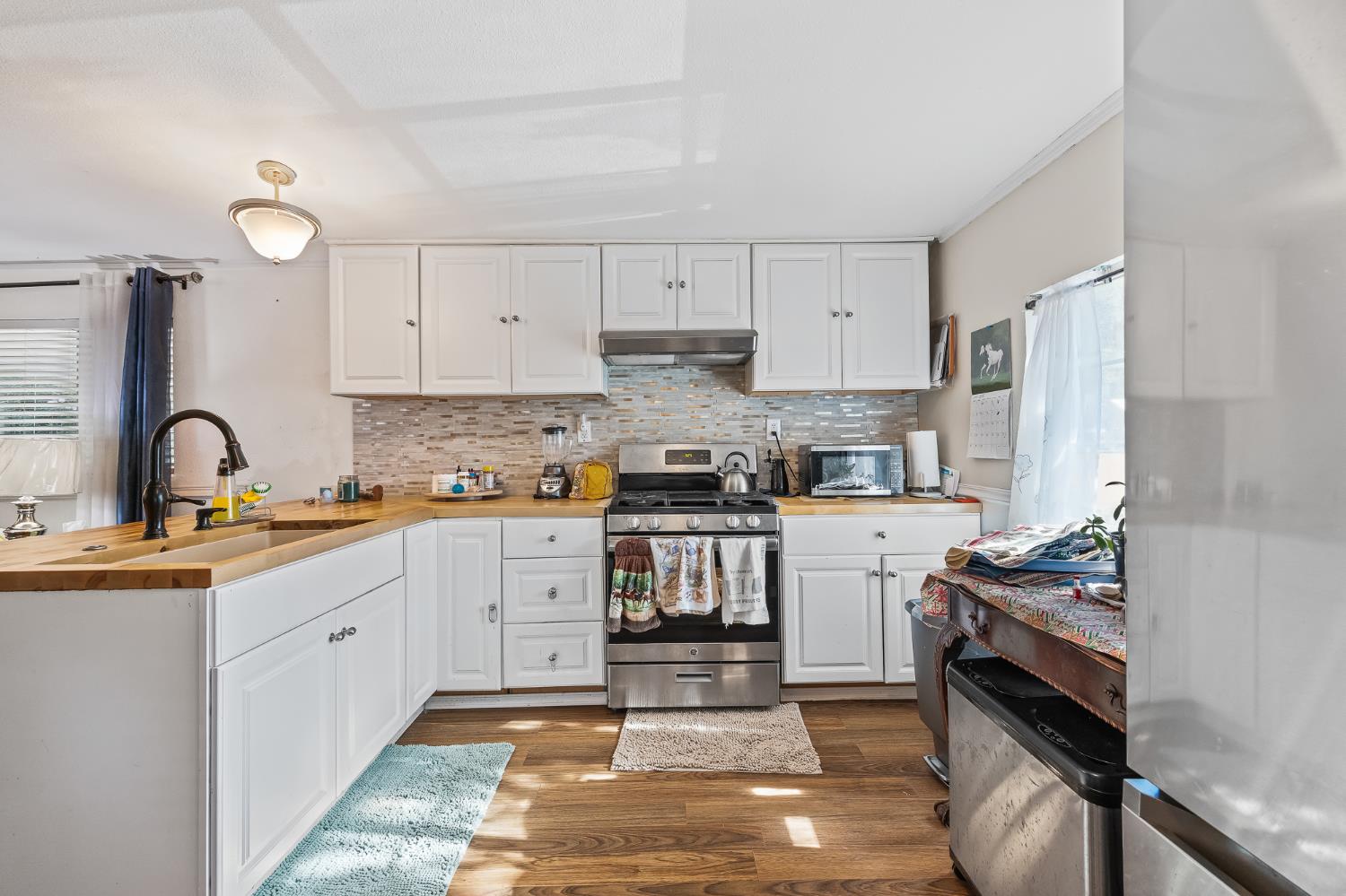 9360 N Blackstone #195, Fresno, CA 93720