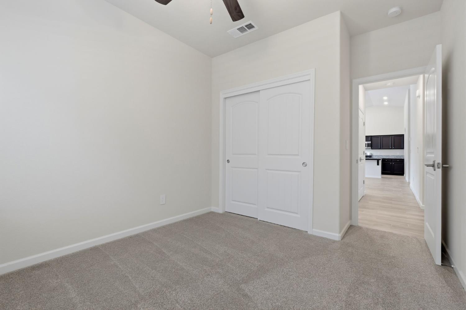 2025 Madeline Dr, Hanford, CA 93230