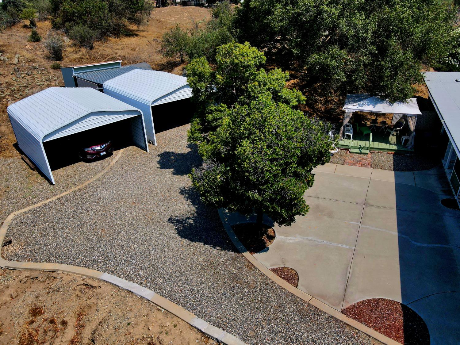 30572 Titan Dr, Coarsegold, CA 93614