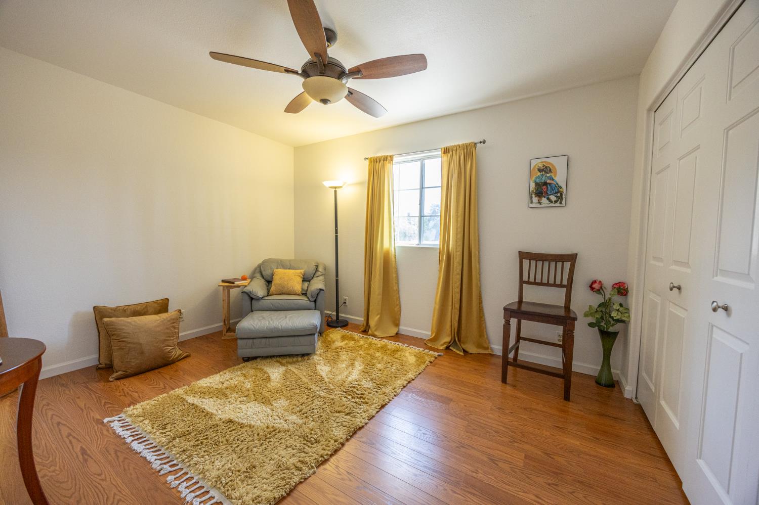 30572 Titan Dr, Coarsegold, CA 93614