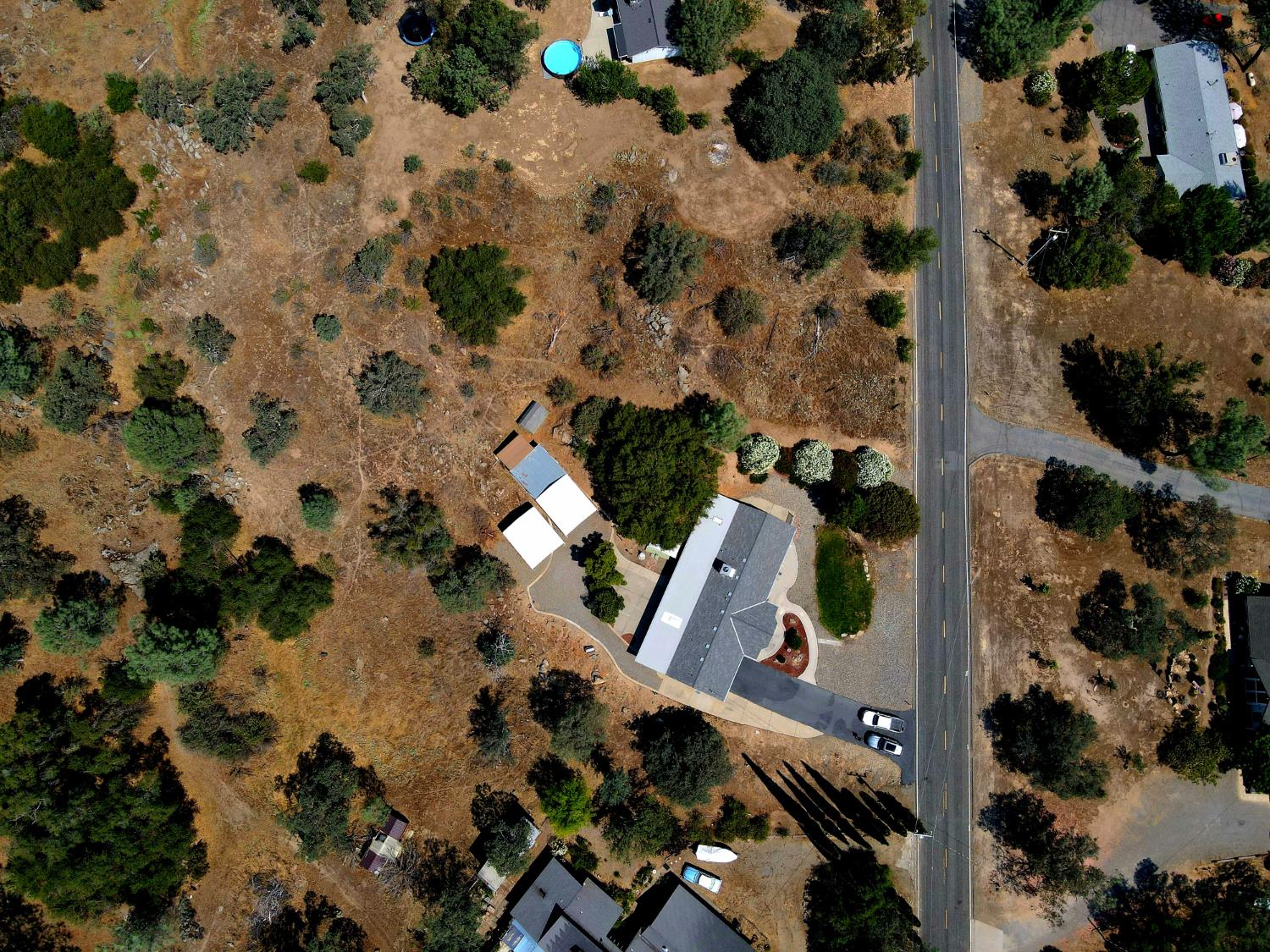30572 Titan Dr, Coarsegold, CA 93614