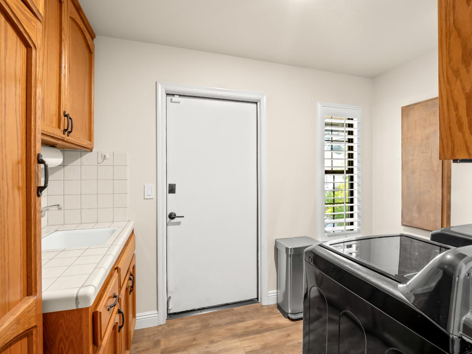 1352 W Palo Alto Ave, Fresno, CA 93711