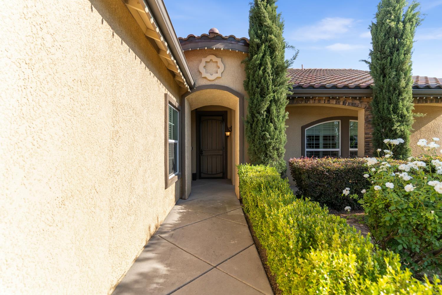 2208 Mesa, Clovis, CA 93611