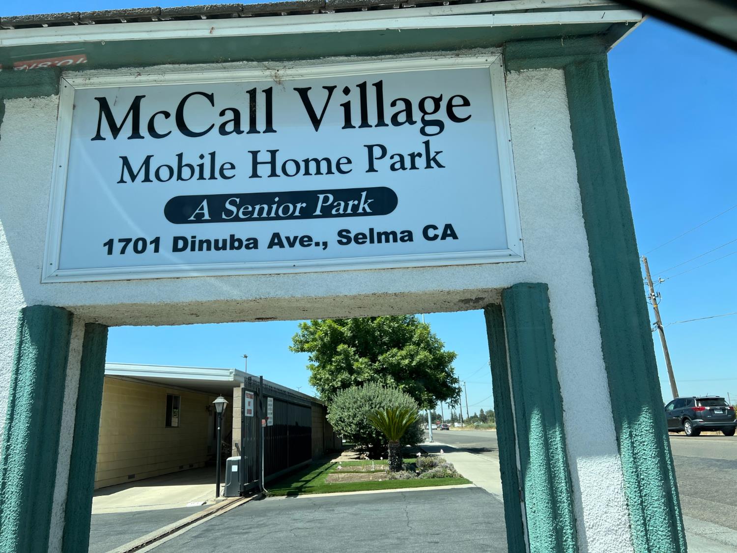 1701 Dinuba Ave #42, Selma, CA 93662