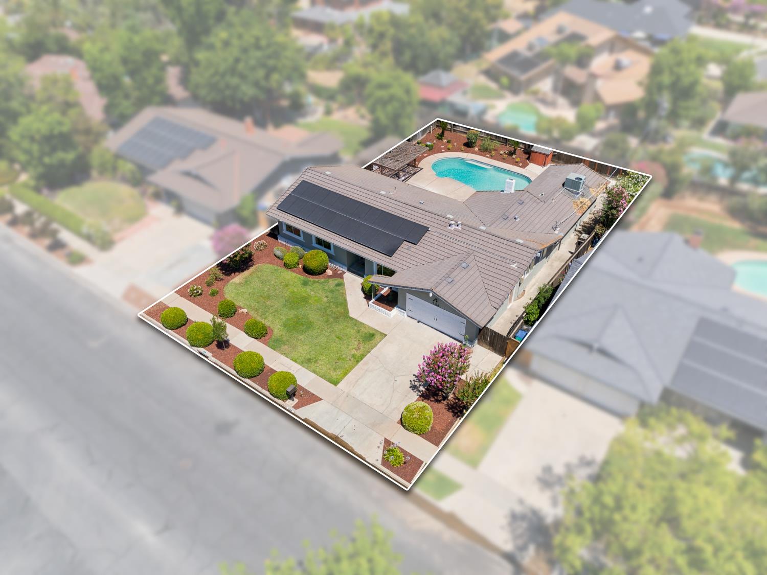 744 W Palo Alto Ave, Fresno, CA 93704