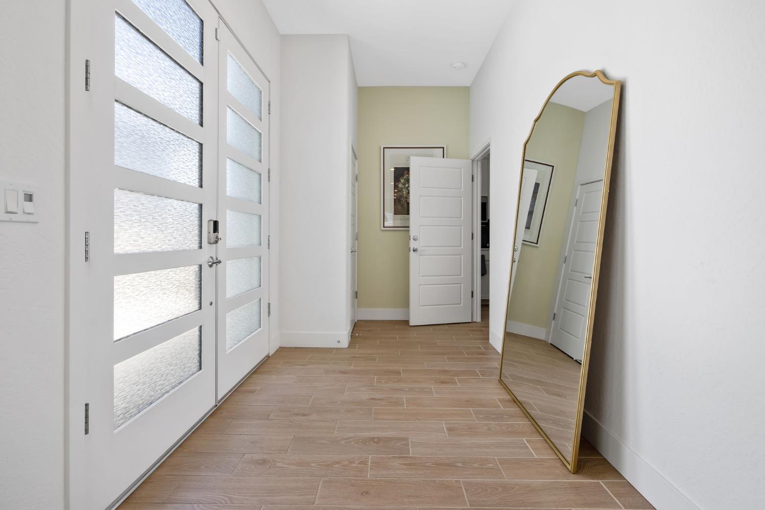 3733 N Clay, Visalia, CA 93291