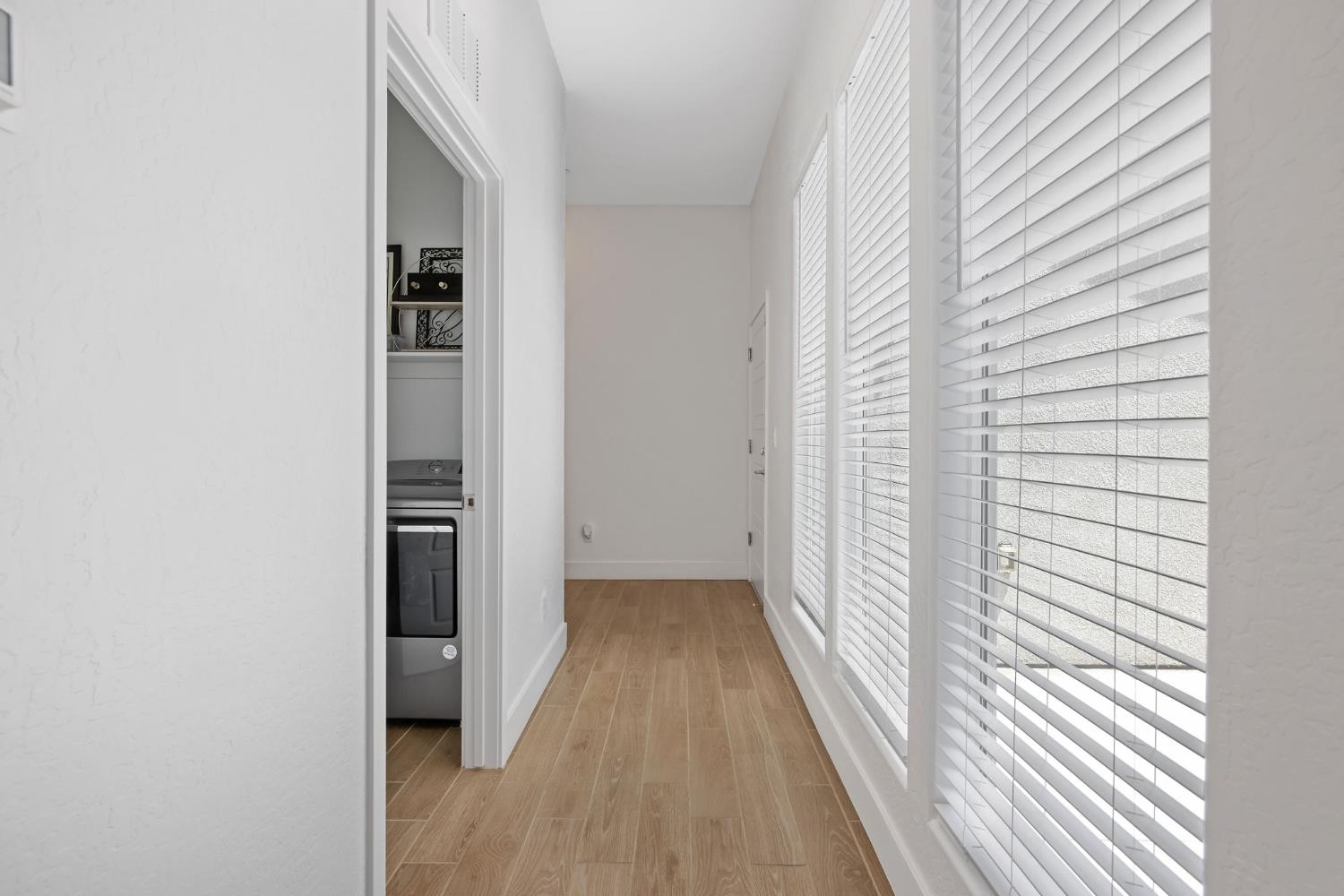 3733 N Clay, Visalia, CA 93291