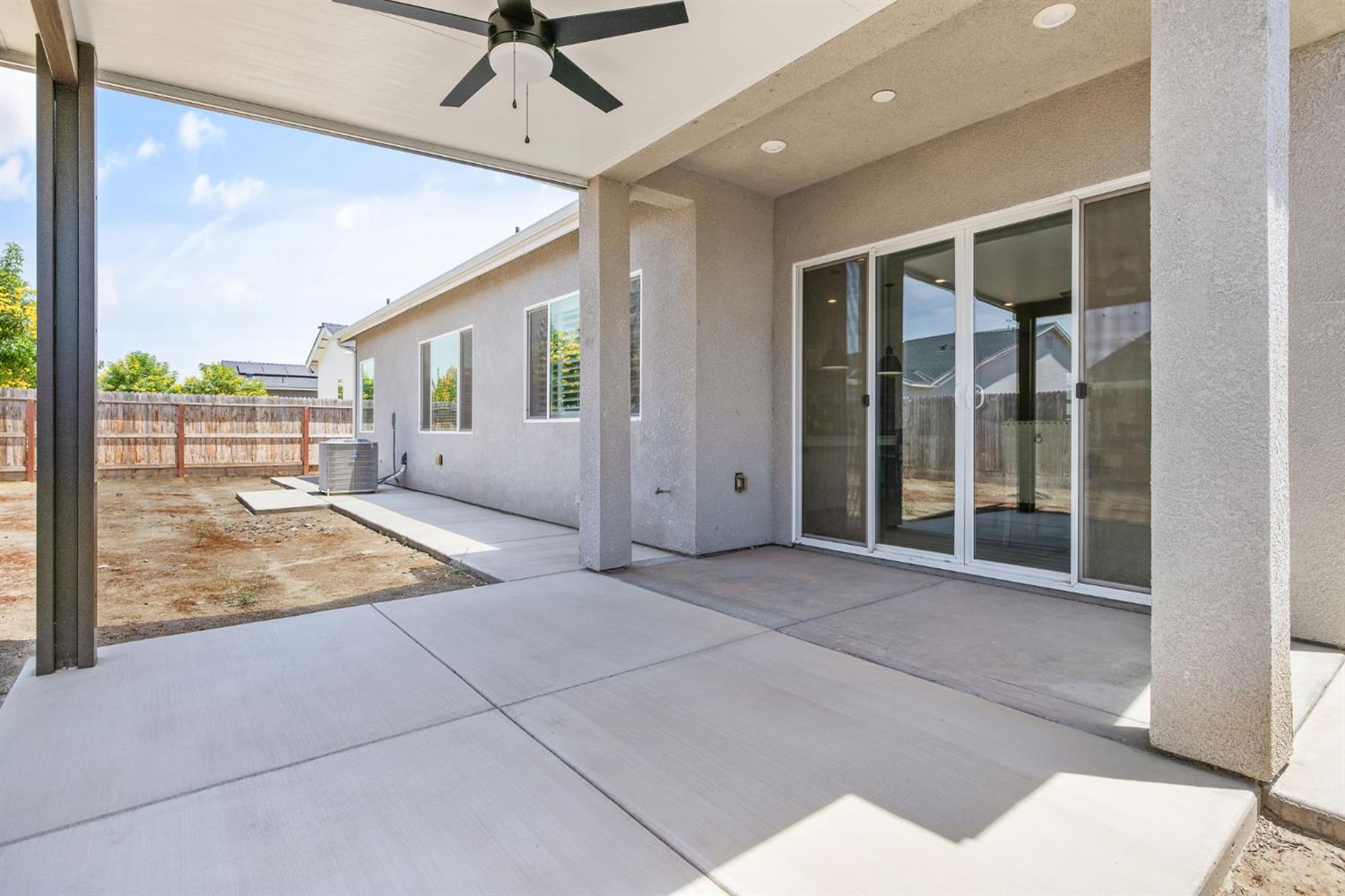 3733 N Clay, Visalia, CA 93291