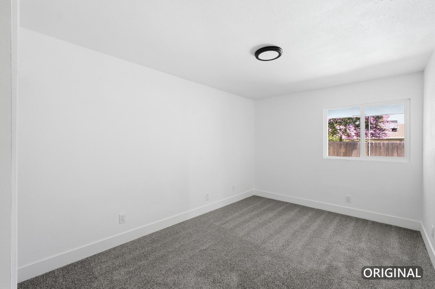 1568 E Calimyrna Ave, Fresno, CA 93710