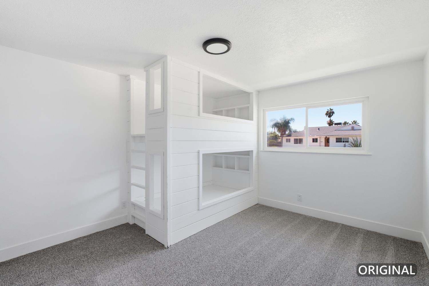 1568 E Calimyrna Ave, Fresno, CA 93710