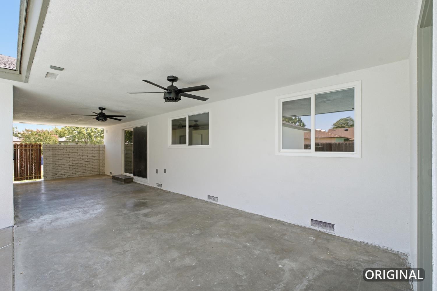 1568 E Calimyrna Ave, Fresno, CA 93710