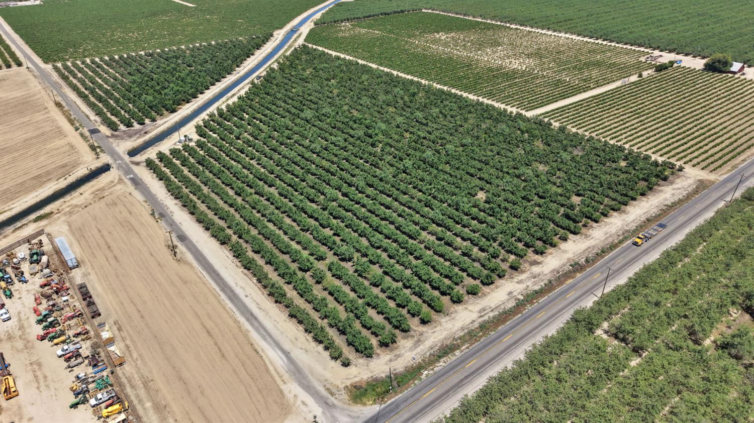 0 000 S Willow Ave, Fresno, CA 93725