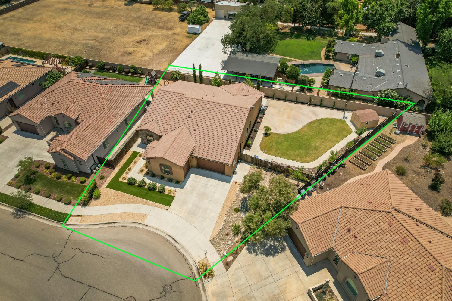 3056 Kenosha Ave, Clovis, CA 93619