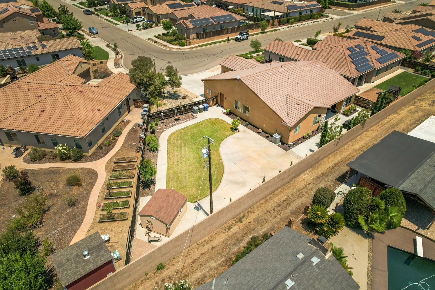 3056 Kenosha Ave, Clovis, CA 93619