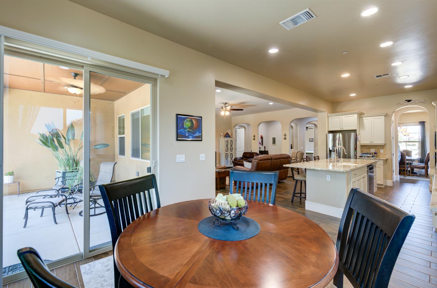 3056 Kenosha Ave, Clovis, CA 93619