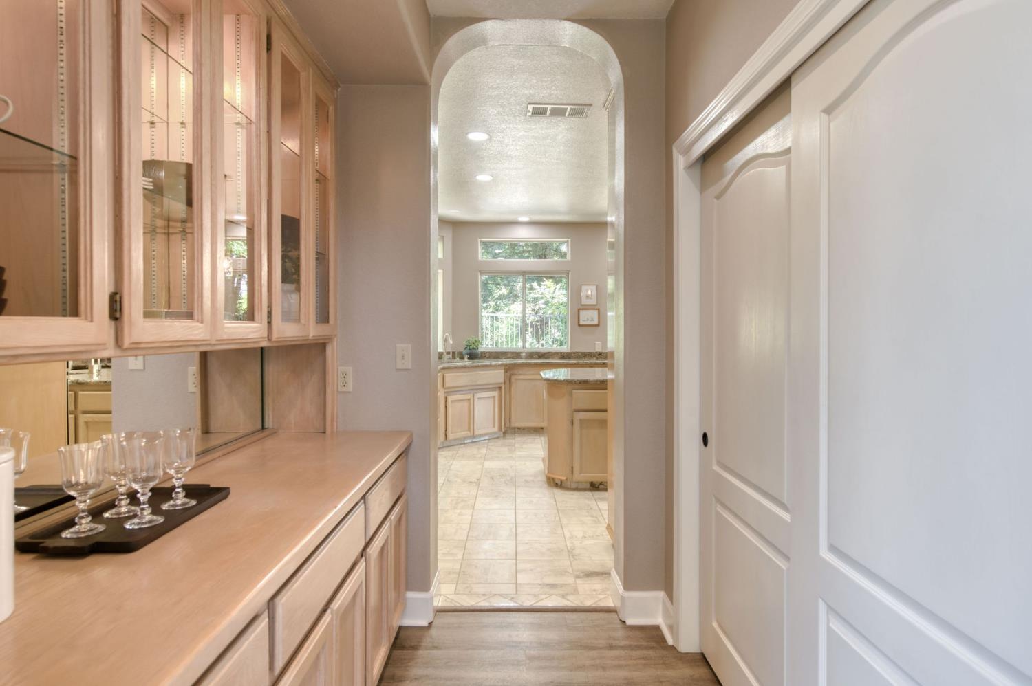 9465 Madison Ridge, Fresno, CA 93720