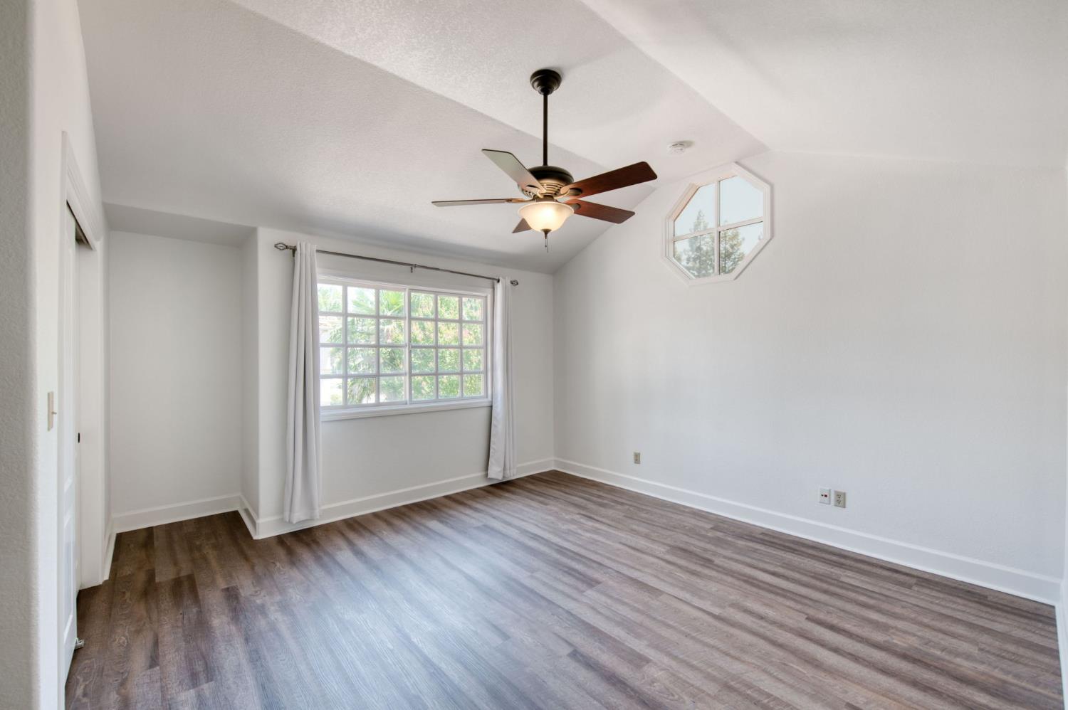 9465 Madison Ridge, Fresno, CA 93720