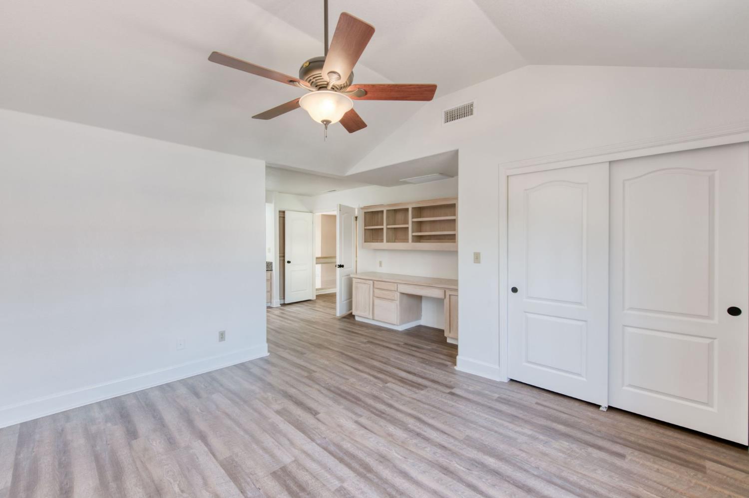 9465 Madison Ridge, Fresno, CA 93720