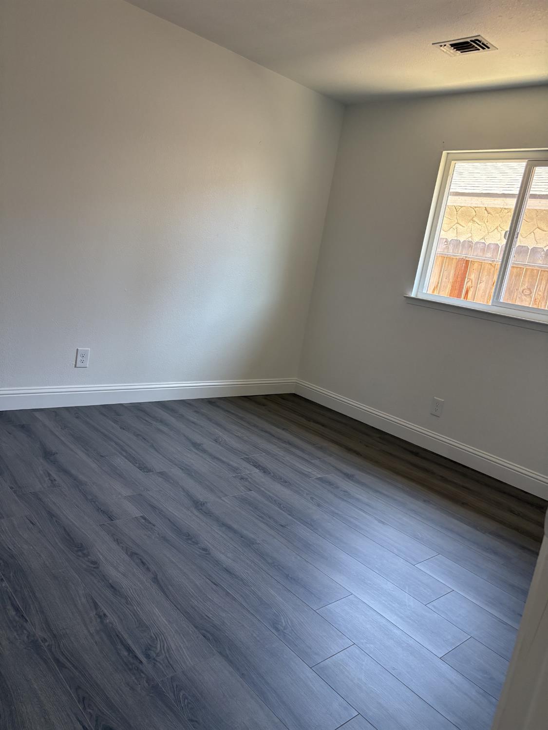 3417 Mitchell Ave, Selma, CA 93662
