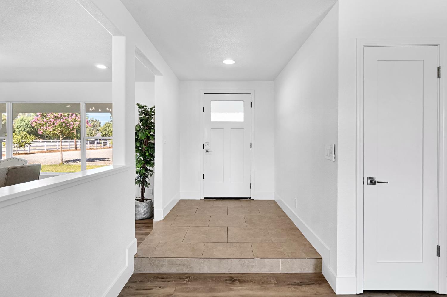 6728 N McCall, Clovis, CA 93619