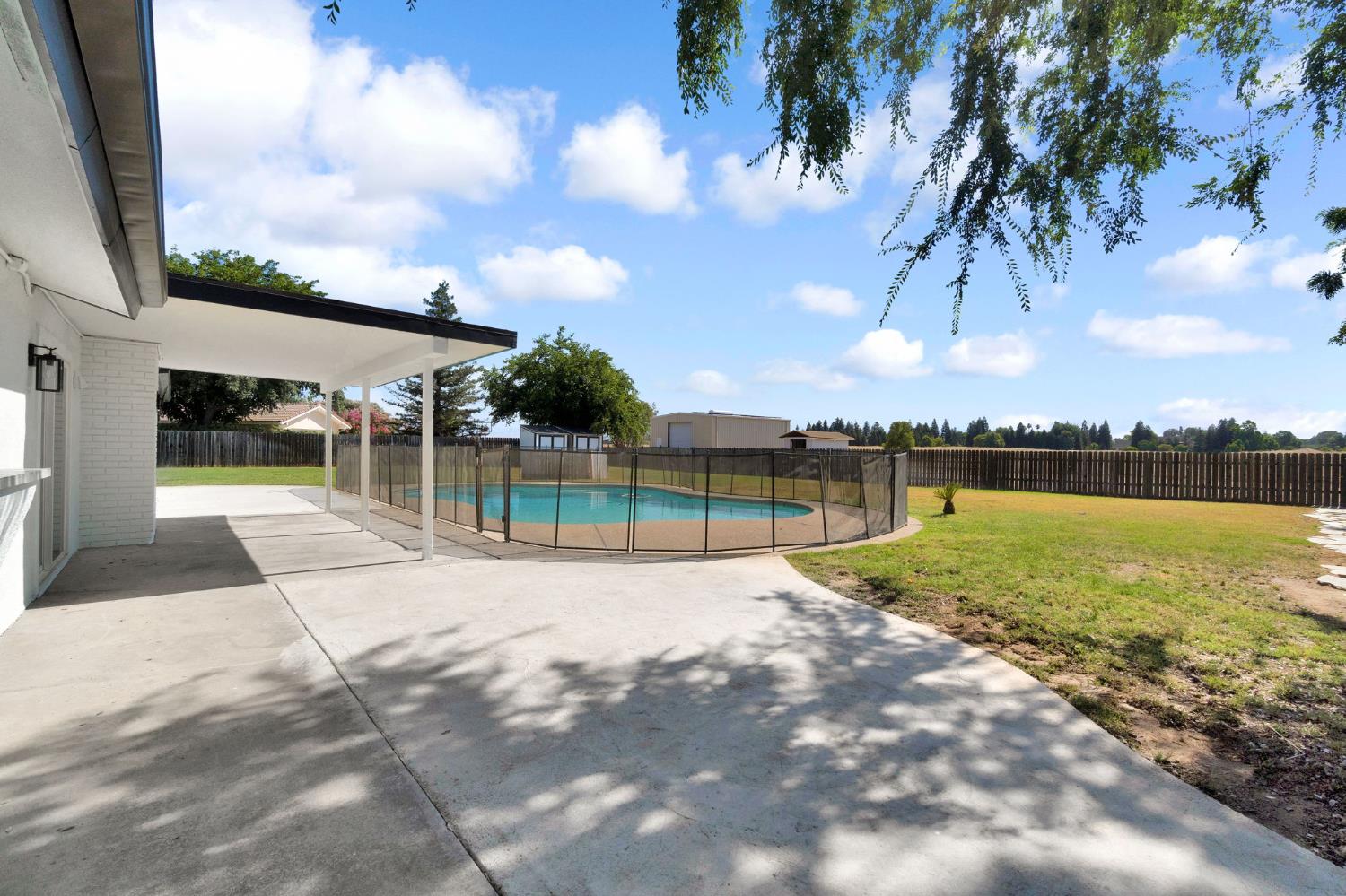 6728 N McCall, Clovis, CA 93619