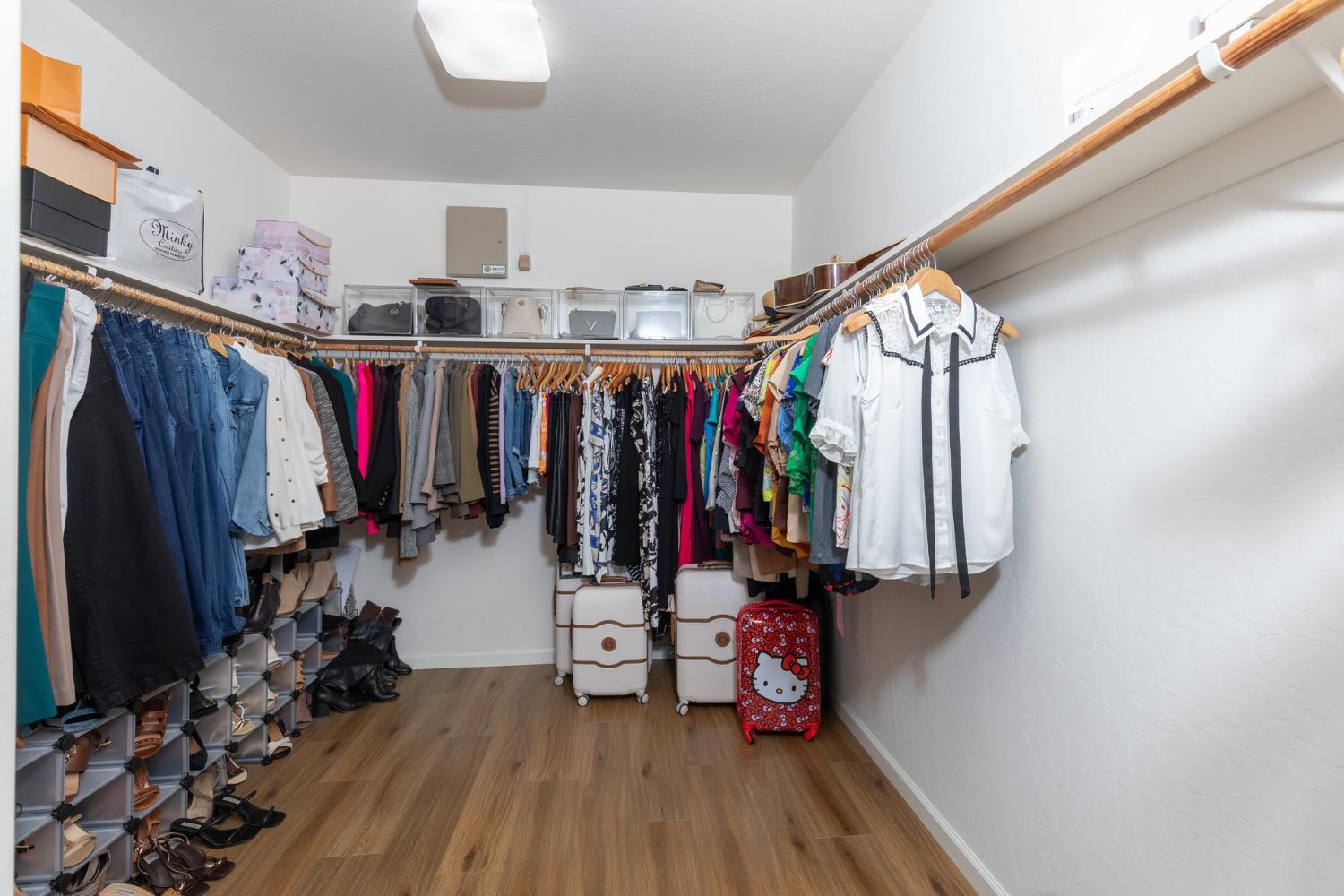 2934 14Th Ave, Kingsburg, CA 93631