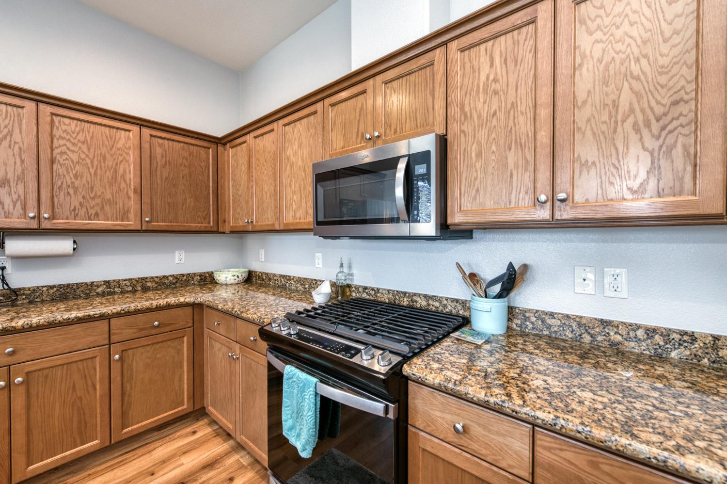 7633 E Fedora Ave, Fresno, CA 93737