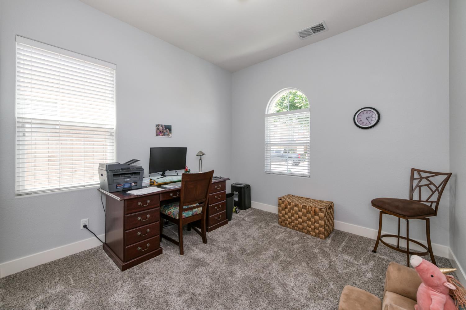 7633 E Fedora Ave, Fresno, CA 93737