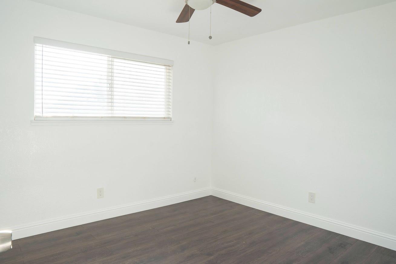 4584 N Hulbert Ave, Fresno, CA 93705