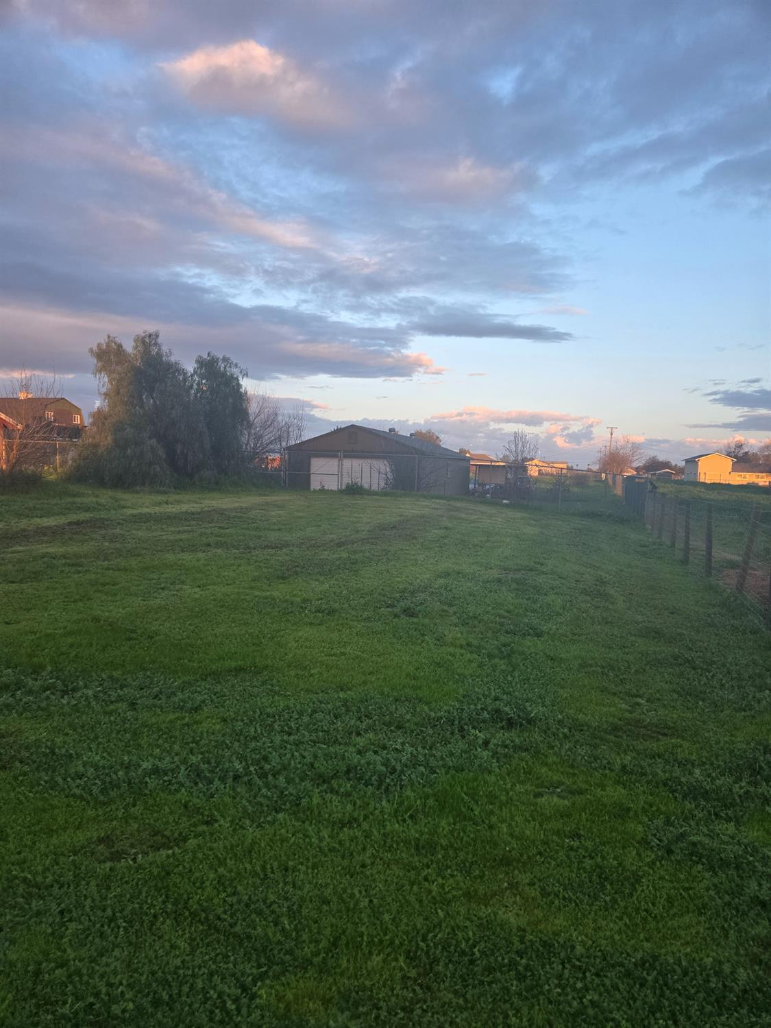 19691 Del Mar Rd, Madera, CA 93638