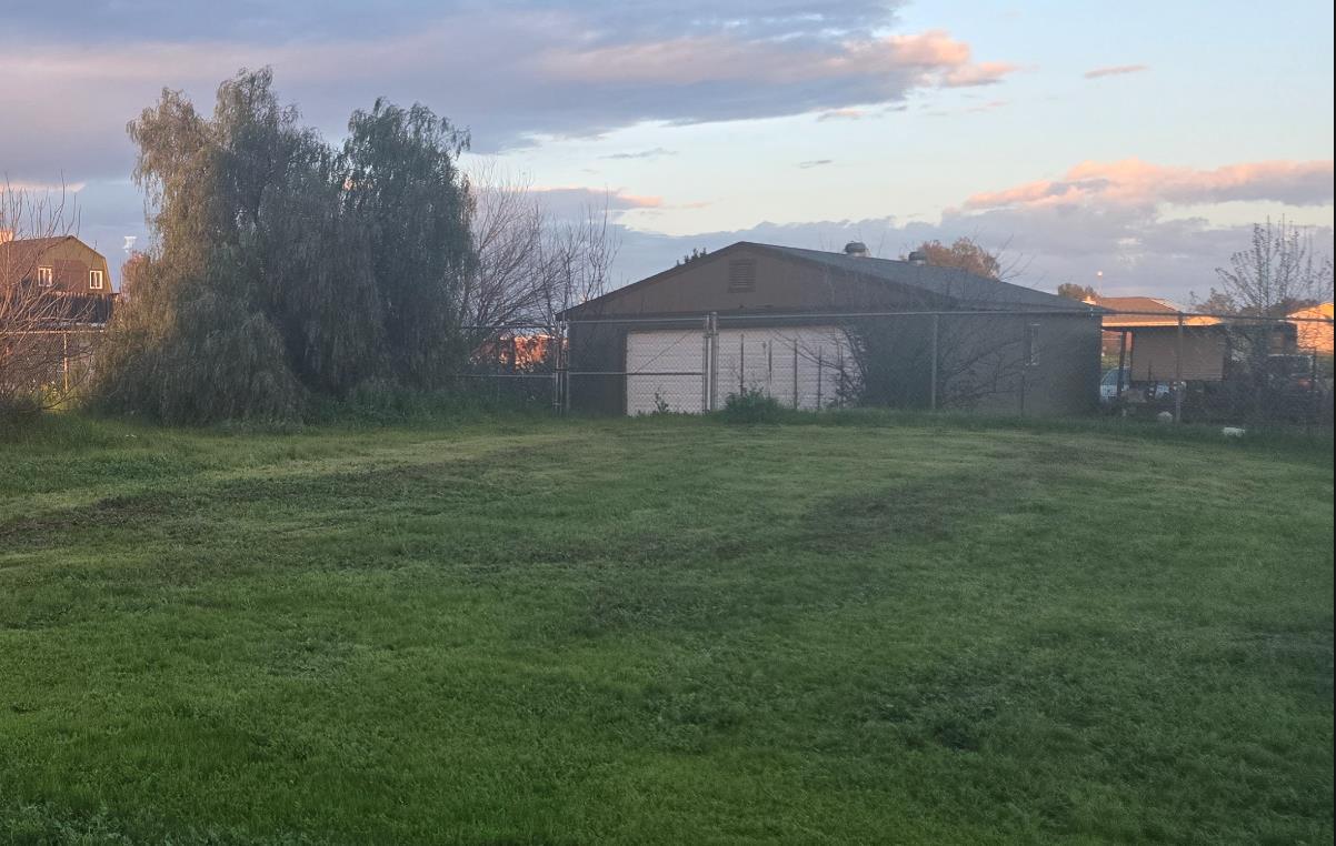 19691 Del Mar Rd, Madera, CA 93638