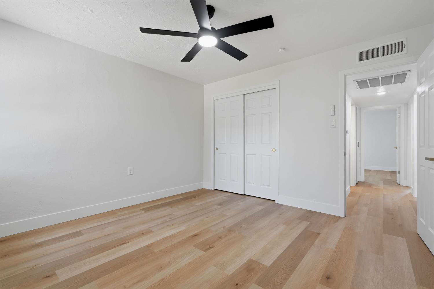 2114 Palm Ave, Sanger, CA 93657