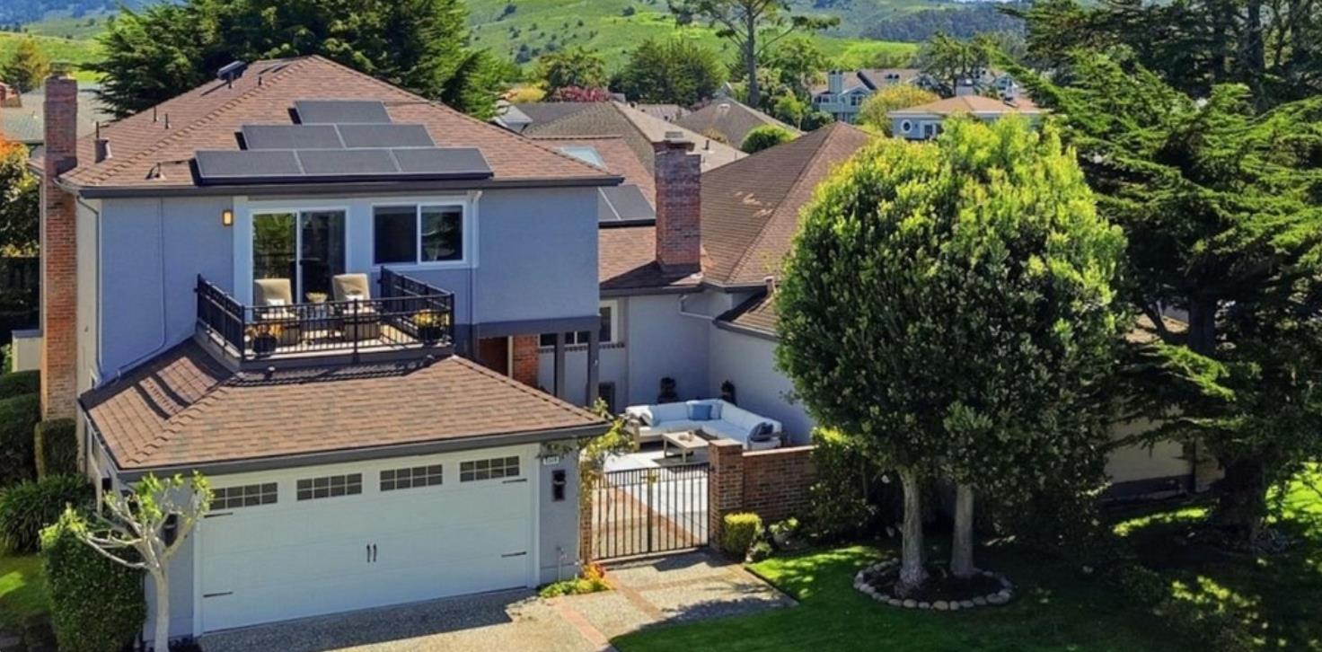 2329 Burning Tree Rd, Half Moon Bay, CA 94019