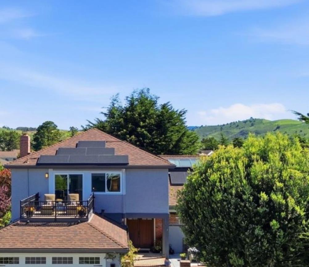 2329 Burning Tree Rd, Half Moon Bay, CA 94019