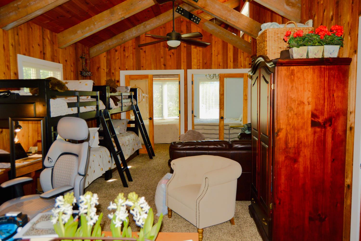 39543 Saunders, Bass Lake, CA 93604