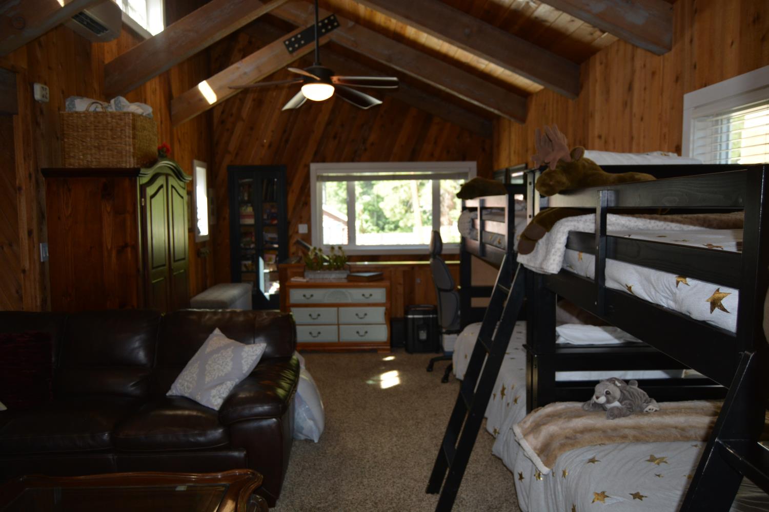 39543 Saunders, Bass Lake, CA 93604