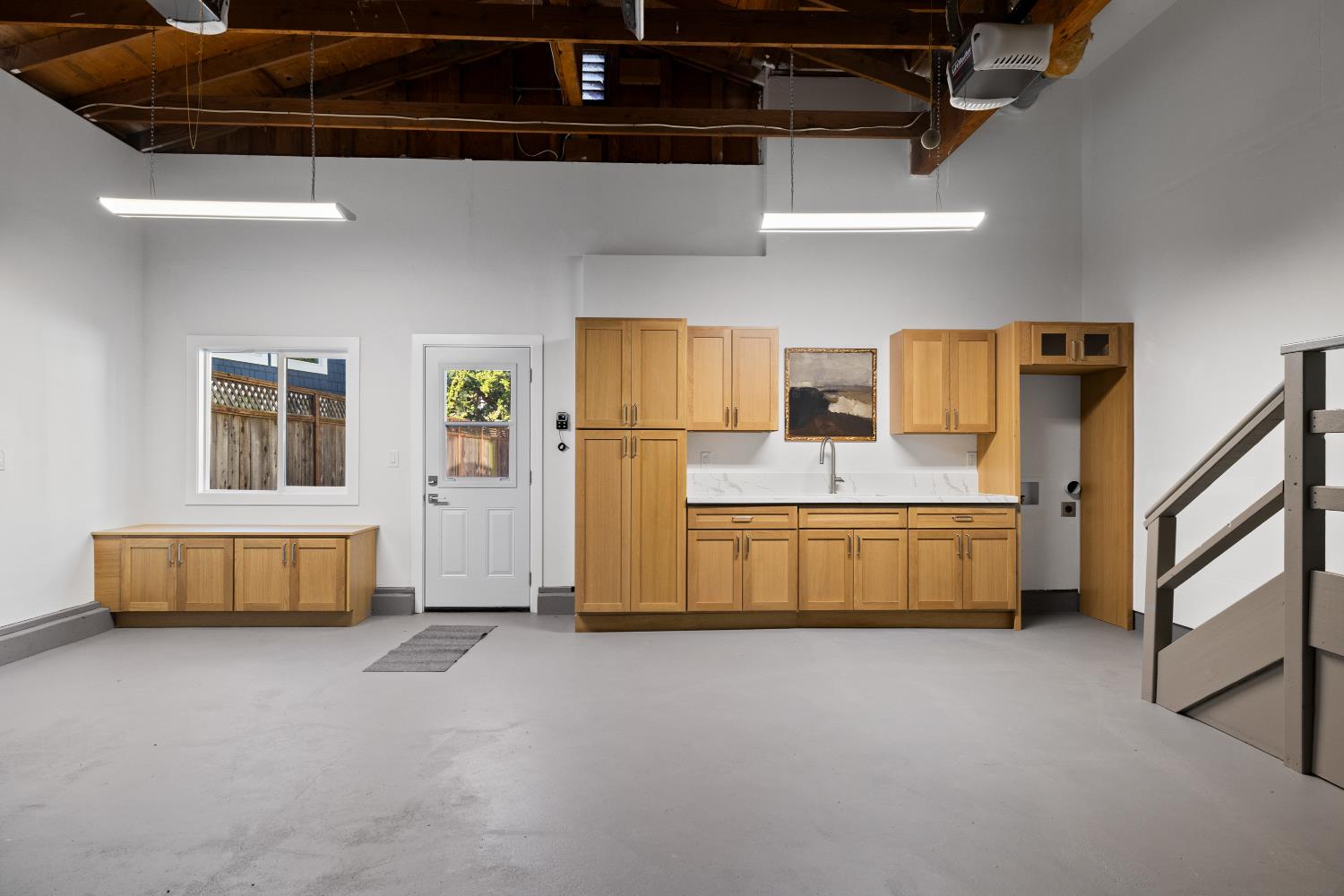 211 Washington Blvd, Half Moon Bay, CA 94019