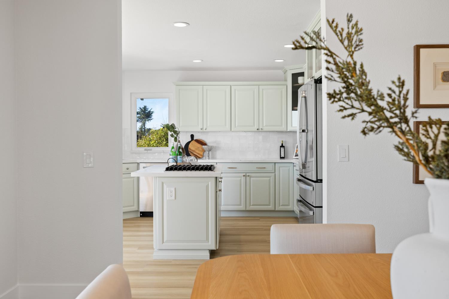 211 Washington Blvd, Half Moon Bay, CA 94019