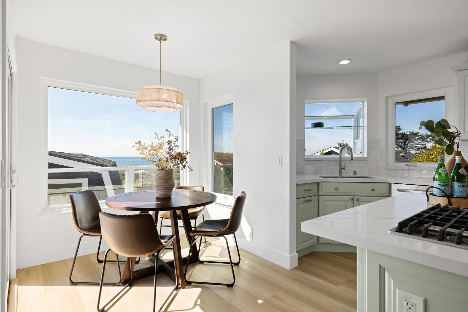 211 Washington Blvd, Half Moon Bay, CA 94019