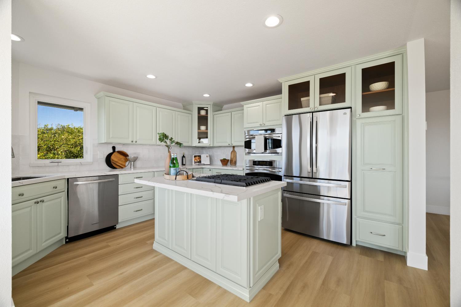 211 Washington Blvd, Half Moon Bay, CA 94019